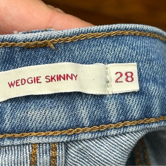 Levi’s wedgie skinny denim jeans - Picture 5 of 7